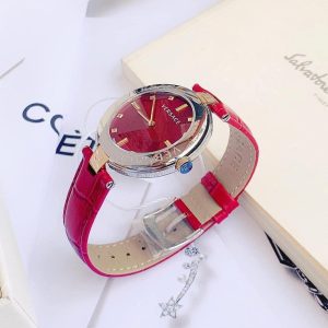 Đồng hồ Versace mặt đỏ VE2J00321